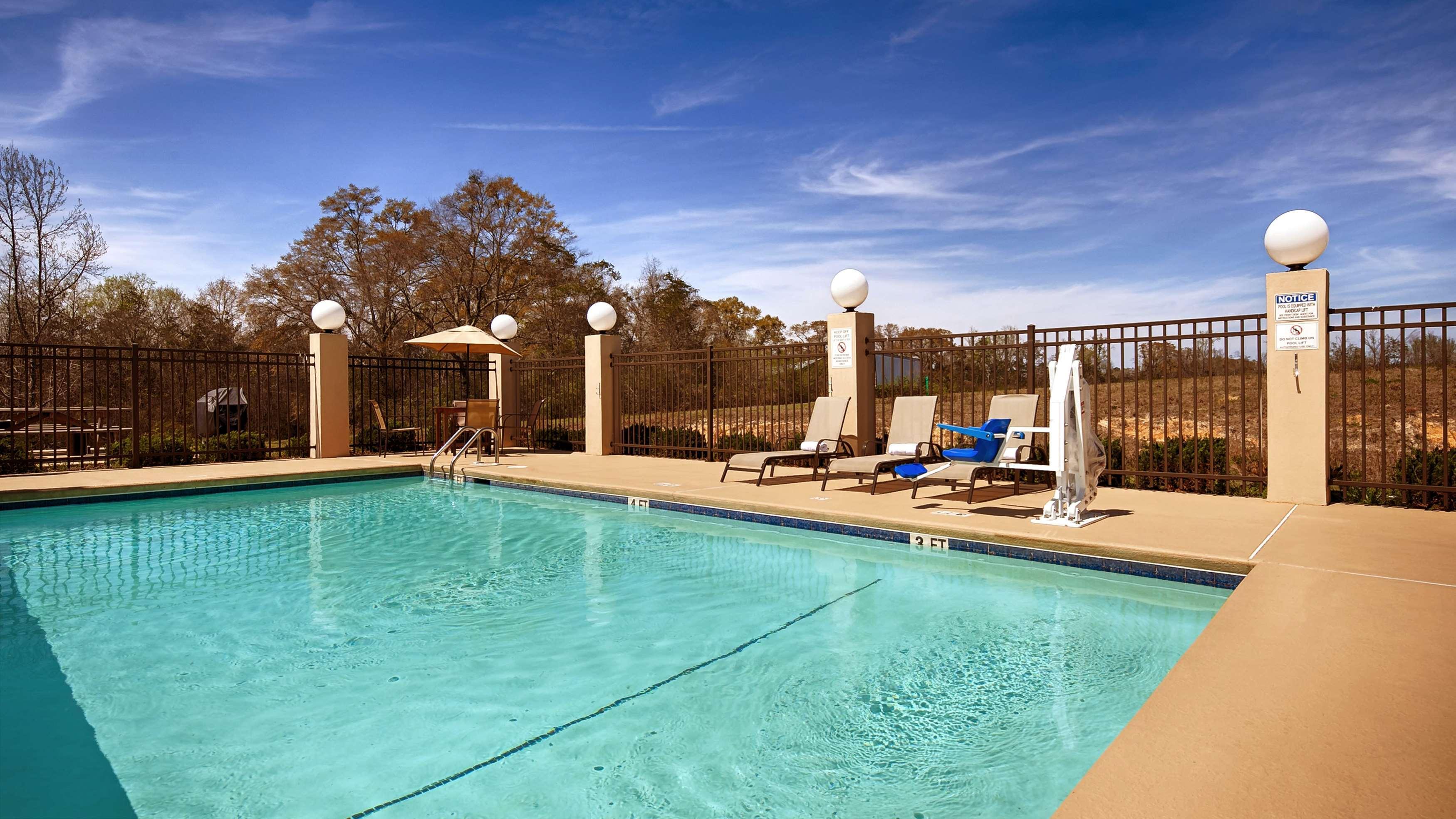 Best Western Opp Inn Exterior photo